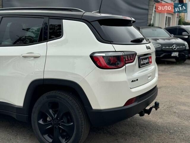 Білий Джип Compass, об'ємом двигуна 2.4 л та пробігом 119 тис. км за 17890 $, фото 7 на Automoto.ua