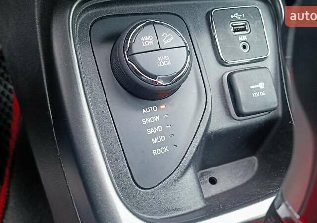 Білий Джип Compass, об'ємом двигуна 2.36 л та пробігом 112 тис. км за 17500 $, фото 25 на Automoto.ua