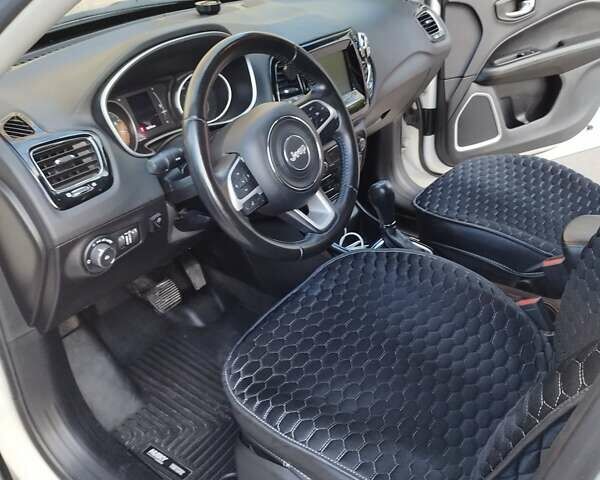Білий Джип Compass, об'ємом двигуна 2.36 л та пробігом 95 тис. км за 19300 $, фото 8 на Automoto.ua