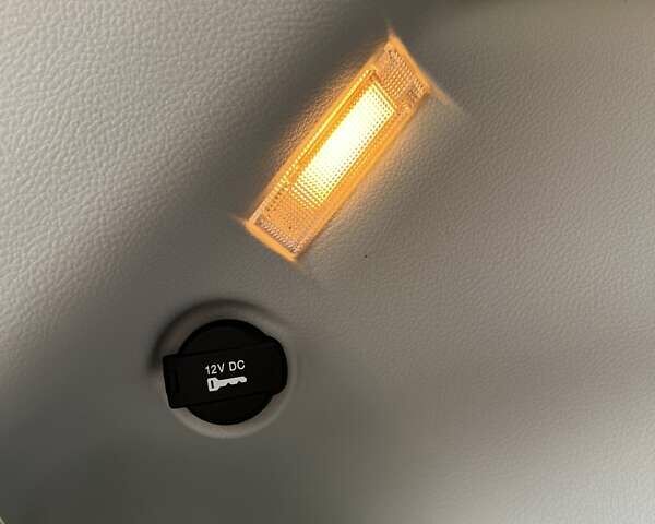 Білий Джип Compass, об'ємом двигуна 2.36 л та пробігом 67 тис. км за 19999 $, фото 33 на Automoto.ua