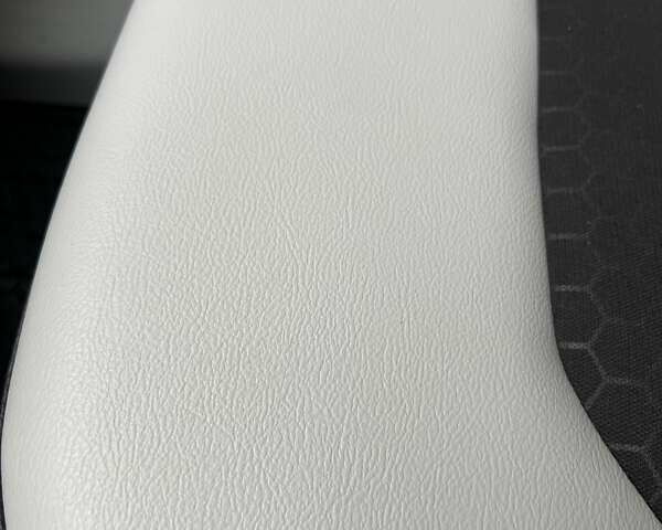 Білий Джип Compass, об'ємом двигуна 2.36 л та пробігом 67 тис. км за 19999 $, фото 20 на Automoto.ua