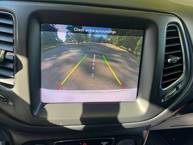 Білий Джип Compass, об'ємом двигуна 2.4 л та пробігом 31 тис. км за 9100 $, фото 7 на Automoto.ua