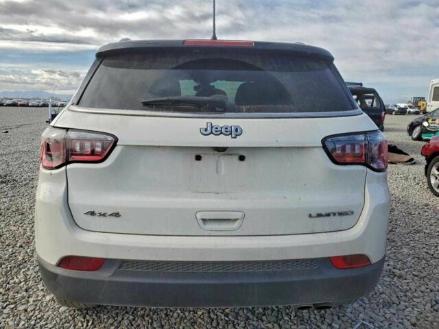 Белый Джип Компас, объемом двигателя 2.4 л и пробегом 120 тыс. км за 2900 $, фото 5 на Automoto.ua