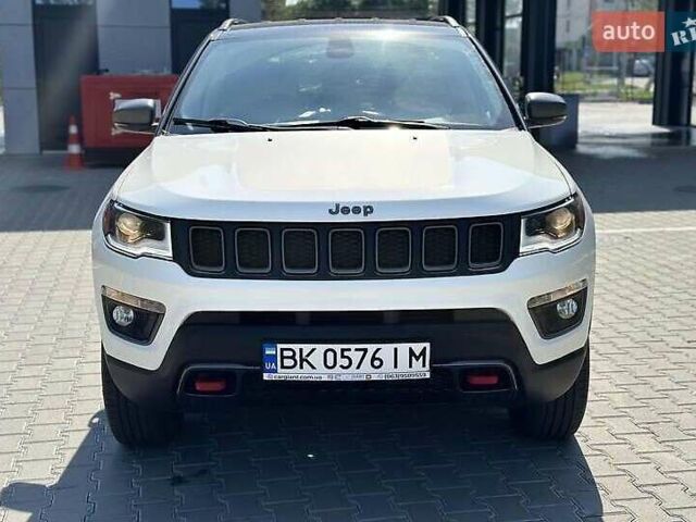 Білий Джип Compass, об'ємом двигуна 2.36 л та пробігом 114 тис. км за 13999 $, фото 2 на Automoto.ua