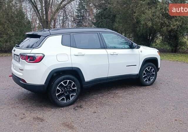 Білий Джип Compass, об'ємом двигуна 2.36 л та пробігом 112 тис. км за 17500 $, фото 10 на Automoto.ua