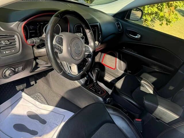 Білий Джип Compass, об'ємом двигуна 2.4 л та пробігом 31 тис. км за 9100 $, фото 5 на Automoto.ua