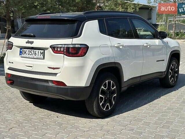 Білий Джип Compass, об'ємом двигуна 2.36 л та пробігом 114 тис. км за 13999 $, фото 8 на Automoto.ua