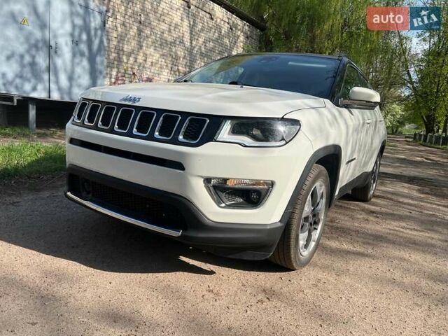 Білий Джип Compass, об'ємом двигуна 2.36 л та пробігом 42 тис. км за 15950 $, фото 1 на Automoto.ua