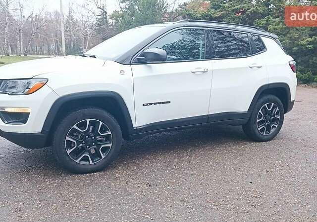 Білий Джип Compass, об'ємом двигуна 2.36 л та пробігом 112 тис. км за 17500 $, фото 4 на Automoto.ua