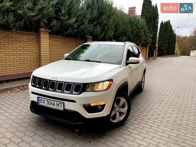 Білий Джип Compass, об'ємом двигуна 2.36 л та пробігом 65 тис. км за 17500 $, фото 6 на Automoto.ua