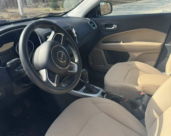 Білий Джип Compass, об'ємом двигуна 2.36 л та пробігом 75 тис. км за 14500 $, фото 13 на Automoto.ua