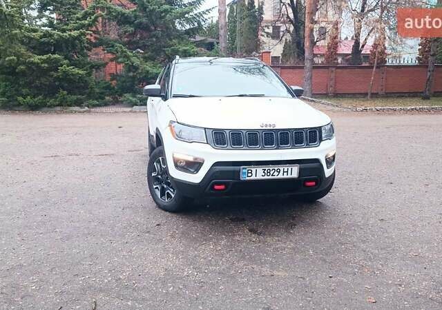 Білий Джип Compass, об'ємом двигуна 2.36 л та пробігом 112 тис. км за 17500 $, фото 2 на Automoto.ua