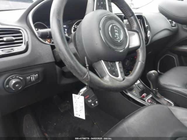 Білий Джип Compass, об'ємом двигуна 2.4 л та пробігом 32 тис. км за 2950 $, фото 11 на Automoto.ua