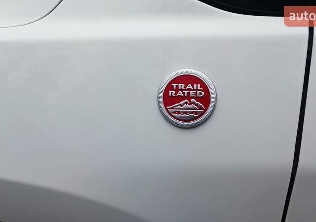 Білий Джип Compass, об'ємом двигуна 2.36 л та пробігом 112 тис. км за 17500 $, фото 34 на Automoto.ua