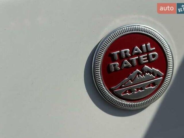 Білий Джип Compass, об'ємом двигуна 2.36 л та пробігом 114 тис. км за 13999 $, фото 13 на Automoto.ua