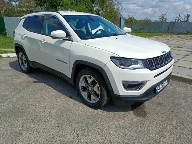Белый Джип Компас, объемом двигателя 2.4 л и пробегом 105 тыс. км за 16990 $, фото 4 на Automoto.ua