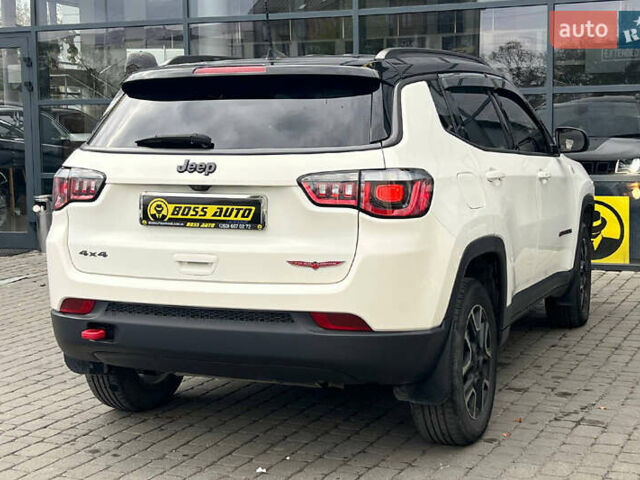 Белый Джип Компас, объемом двигателя 2.36 л и пробегом 105 тыс. км за 17500 $, фото 6 на Automoto.ua