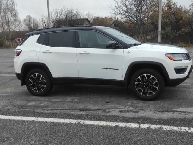 Білий Джип Compass, об'ємом двигуна 2.4 л та пробігом 150 тис. км за 16200 $, фото 2 на Automoto.ua