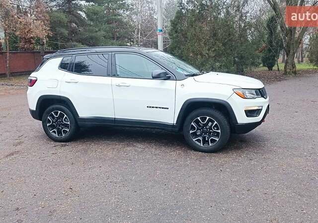Білий Джип Compass, об'ємом двигуна 2.36 л та пробігом 112 тис. км за 17500 $, фото 8 на Automoto.ua