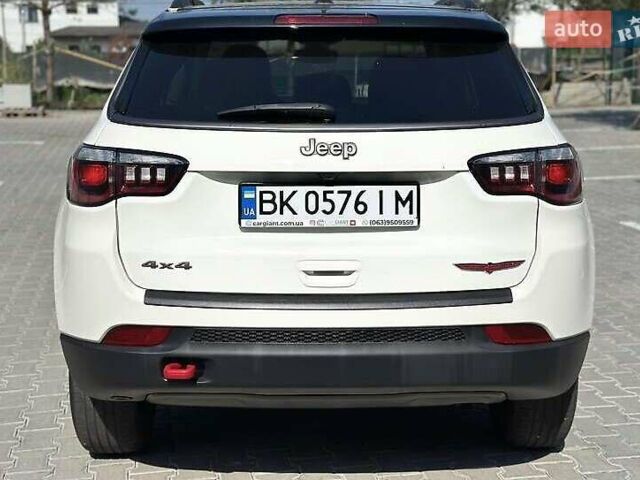 Білий Джип Compass, об'ємом двигуна 2.36 л та пробігом 114 тис. км за 13999 $, фото 5 на Automoto.ua