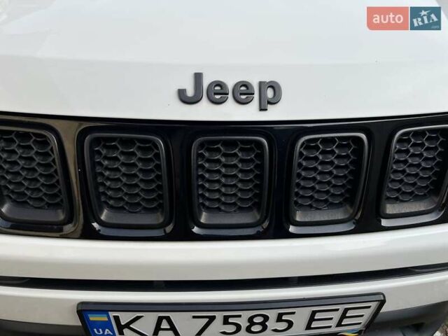 Білий Джип Compass, об'ємом двигуна 2.36 л та пробігом 67 тис. км за 19999 $, фото 13 на Automoto.ua