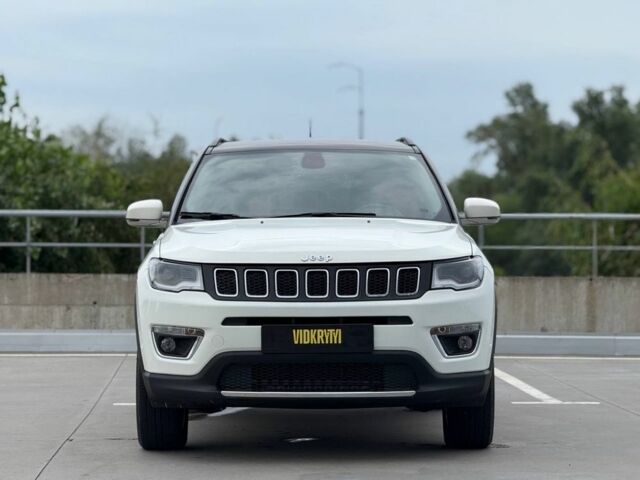 Білий Джип Compass, об'ємом двигуна 2.4 л та пробігом 59 тис. км за 16400 $, фото 1 на Automoto.ua