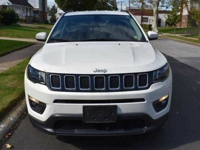 Білий Джип Compass, об'ємом двигуна 2.4 л та пробігом 62 тис. км за 6200 $, фото 6 на Automoto.ua