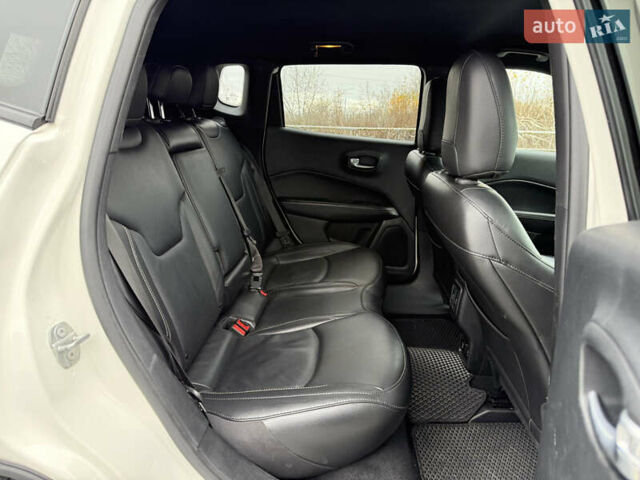 Белый Джип Компас, объемом двигателя 2.36 л и пробегом 126 тыс. км за 16950 $, фото 43 на Automoto.ua