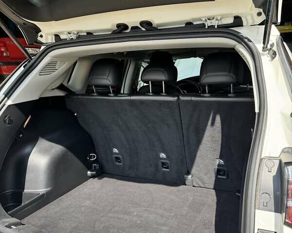 Белый Джип Компас, объемом двигателя 2.4 л и пробегом 118 тыс. км за 16999 $, фото 13 на Automoto.ua