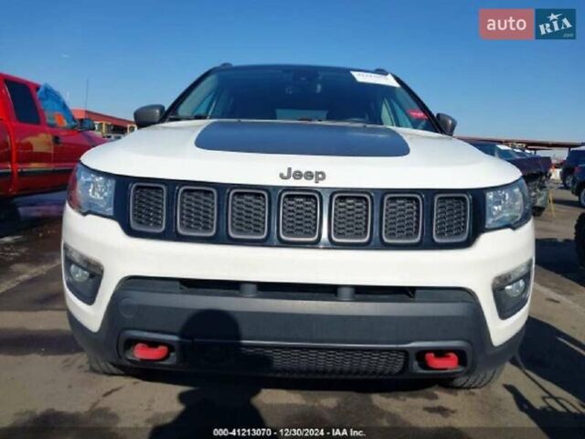 Білий Джип Compass, об'ємом двигуна 2.36 л та пробігом 119 тис. км за 4000 $, фото 4 на Automoto.ua