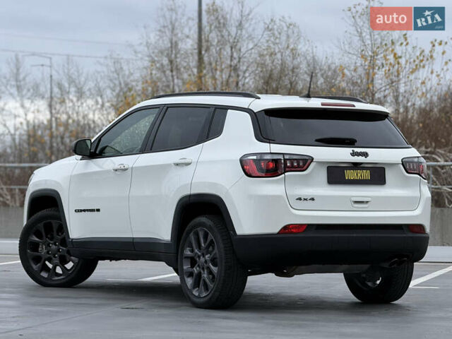 Белый Джип Компас, объемом двигателя 2.36 л и пробегом 126 тыс. км за 17450 $, фото 18 на Automoto.ua