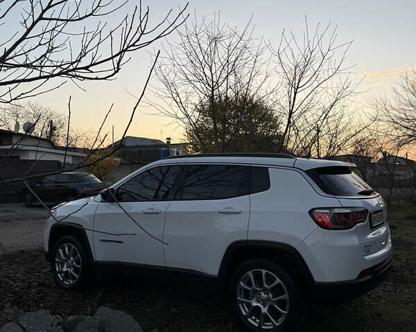 Белый Джип Компас, объемом двигателя 2.36 л и пробегом 98 тыс. км за 18900 $, фото 9 на Automoto.ua