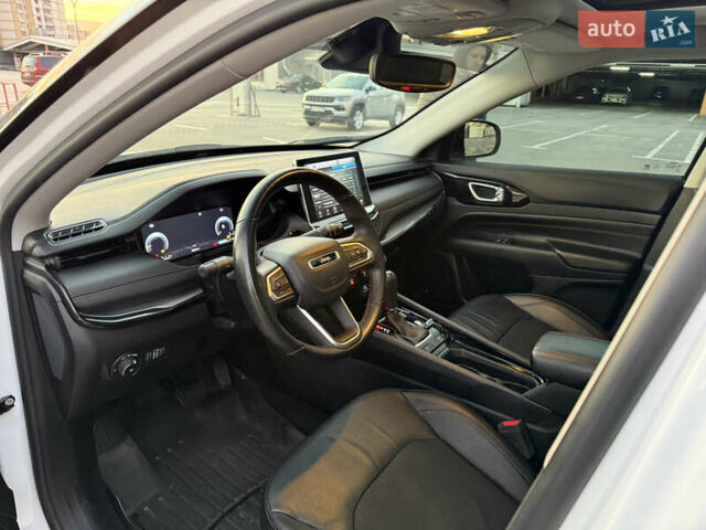 Белый Джип Компас, объемом двигателя 2.36 л и пробегом 45 тыс. км за 21900 $, фото 69 на Automoto.ua