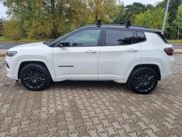 Білий Джип Compass, об'ємом двигуна 1.3 л та пробігом 65 тис. км за 9300 $, фото 2 на Automoto.ua