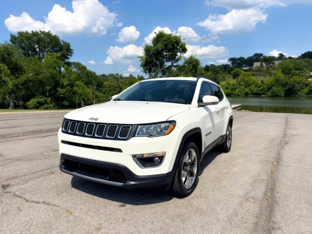 Білий Джип Compass, об'ємом двигуна 2.4 л та пробігом 21 тис. км за 9700 $, фото 2 на Automoto.ua