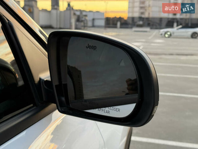 Белый Джип Компас, объемом двигателя 2.36 л и пробегом 45 тыс. км за 21900 $, фото 40 на Automoto.ua