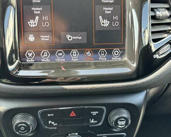 Белый Джип Компас, объемом двигателя 2.4 л и пробегом 118 тыс. км за 16999 $, фото 21 на Automoto.ua