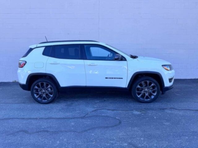 Белый Джип Компас, объемом двигателя 2.4 л и пробегом 17 тыс. км за 8900 $, фото 2 на Automoto.ua