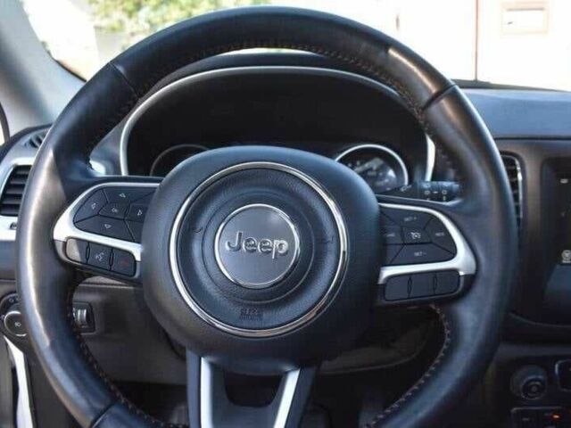 Білий Джип Compass, об'ємом двигуна 2.4 л та пробігом 62 тис. км за 6200 $, фото 10 на Automoto.ua