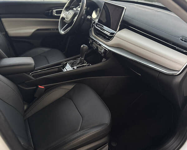 Белый Джип Компас, объемом двигателя 2.36 л и пробегом 31 тыс. км за 19500 $, фото 12 на Automoto.ua