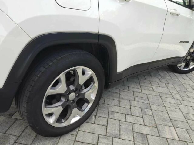 Білий Джип Compass, об'ємом двигуна 2.4 л та пробігом 33 тис. км за 10200 $, фото 6 на Automoto.ua