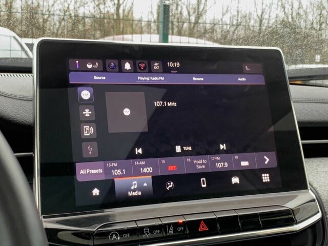 Белый Джип Компас, объемом двигателя 2.4 л и пробегом 63 тыс. км за 18555 $, фото 22 на Automoto.ua