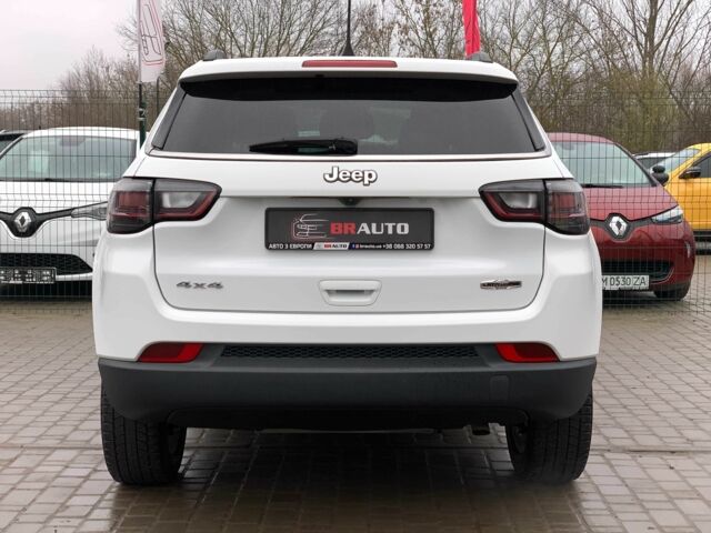 Белый Джип Компас, объемом двигателя 2.4 л и пробегом 63 тыс. км за 18555 $, фото 5 на Automoto.ua