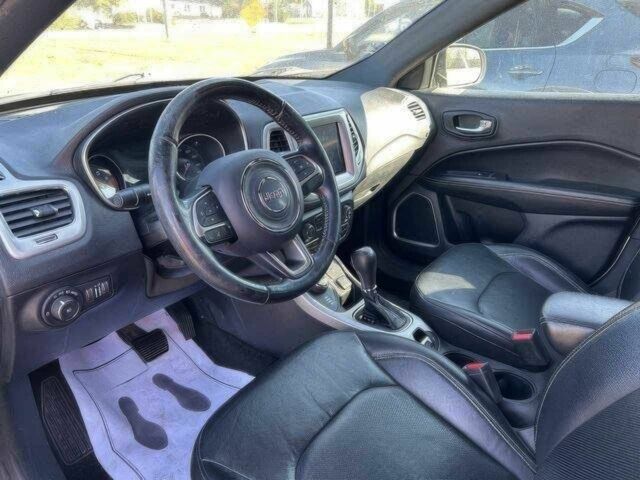 Білий Джип Compass, об'ємом двигуна 2.4 л та пробігом 10 тис. км за 8000 $, фото 8 на Automoto.ua