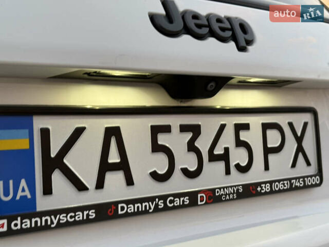 Белый Джип Компас, объемом двигателя 2.36 л и пробегом 45 тыс. км за 21900 $, фото 80 на Automoto.ua