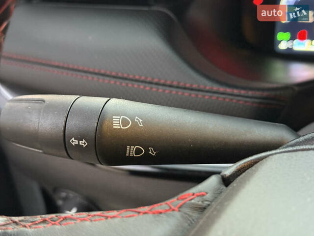 Белый Джип Компас, объемом двигателя 2.36 л и пробегом 45 тыс. км за 21900 $, фото 59 на Automoto.ua