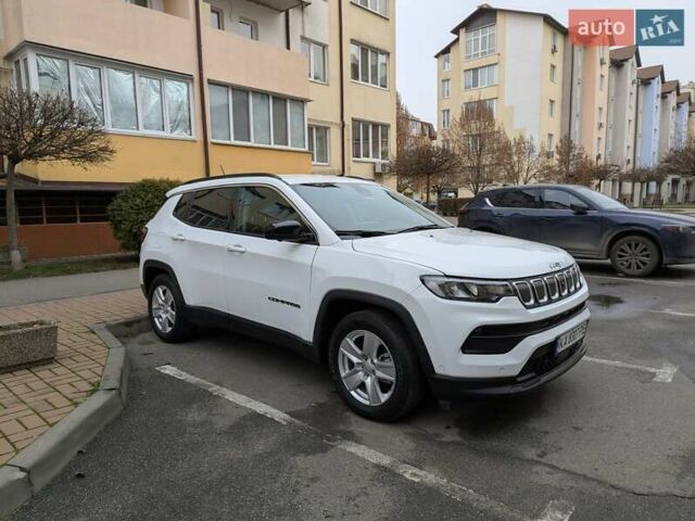 Белый Джип Компас, объемом двигателя 2.36 л и пробегом 41 тыс. км за 22500 $, фото 2 на Automoto.ua
