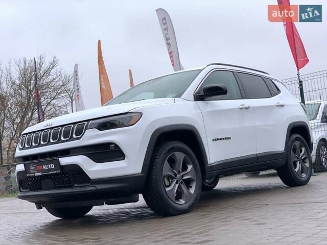 Білий Джип Compass, об'ємом двигуна 2.4 л та пробігом 63 тис. км за 18555 $, фото 1 на Automoto.ua