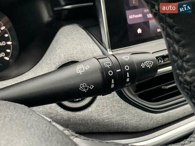 Білий Джип Compass, об'ємом двигуна 2.4 л та пробігом 63 тис. км за 18555 $, фото 48 на Automoto.ua