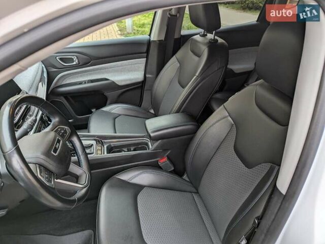 Белый Джип Компас, объемом двигателя 2.36 л и пробегом 41 тыс. км за 22500 $, фото 11 на Automoto.ua